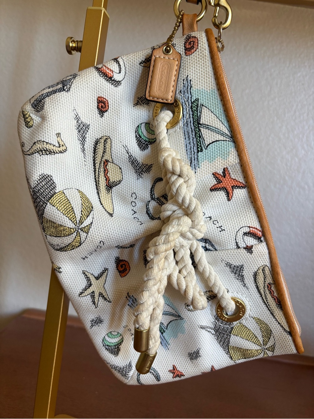 Vintage Coach Multicolor Beach-Print Canvas Wristlet with Tan Trim w/ free charm - Picture 9 of 13